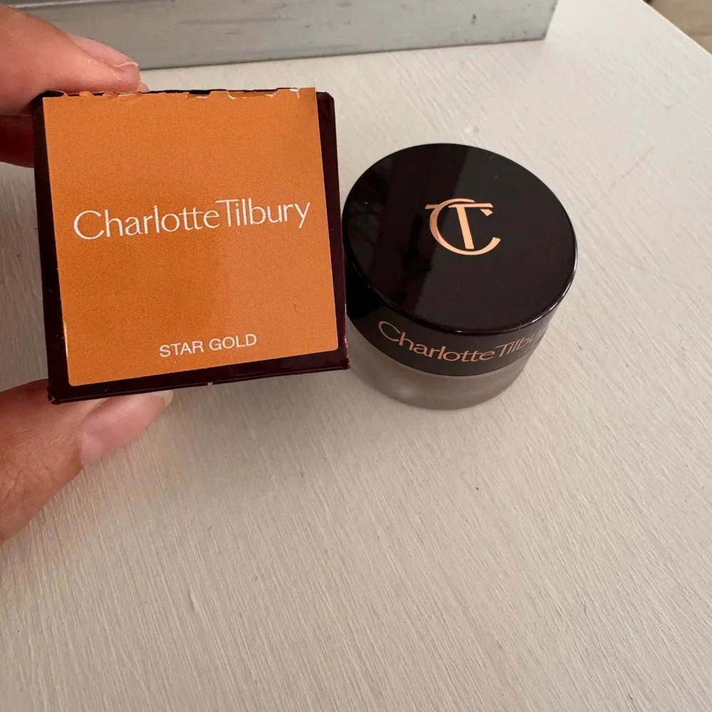 Charlotte Tilbury rich metallic